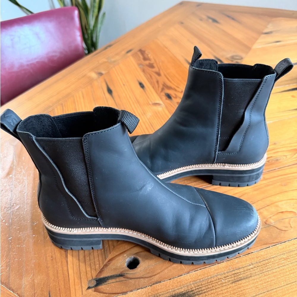 Toms Black Dakota Boot